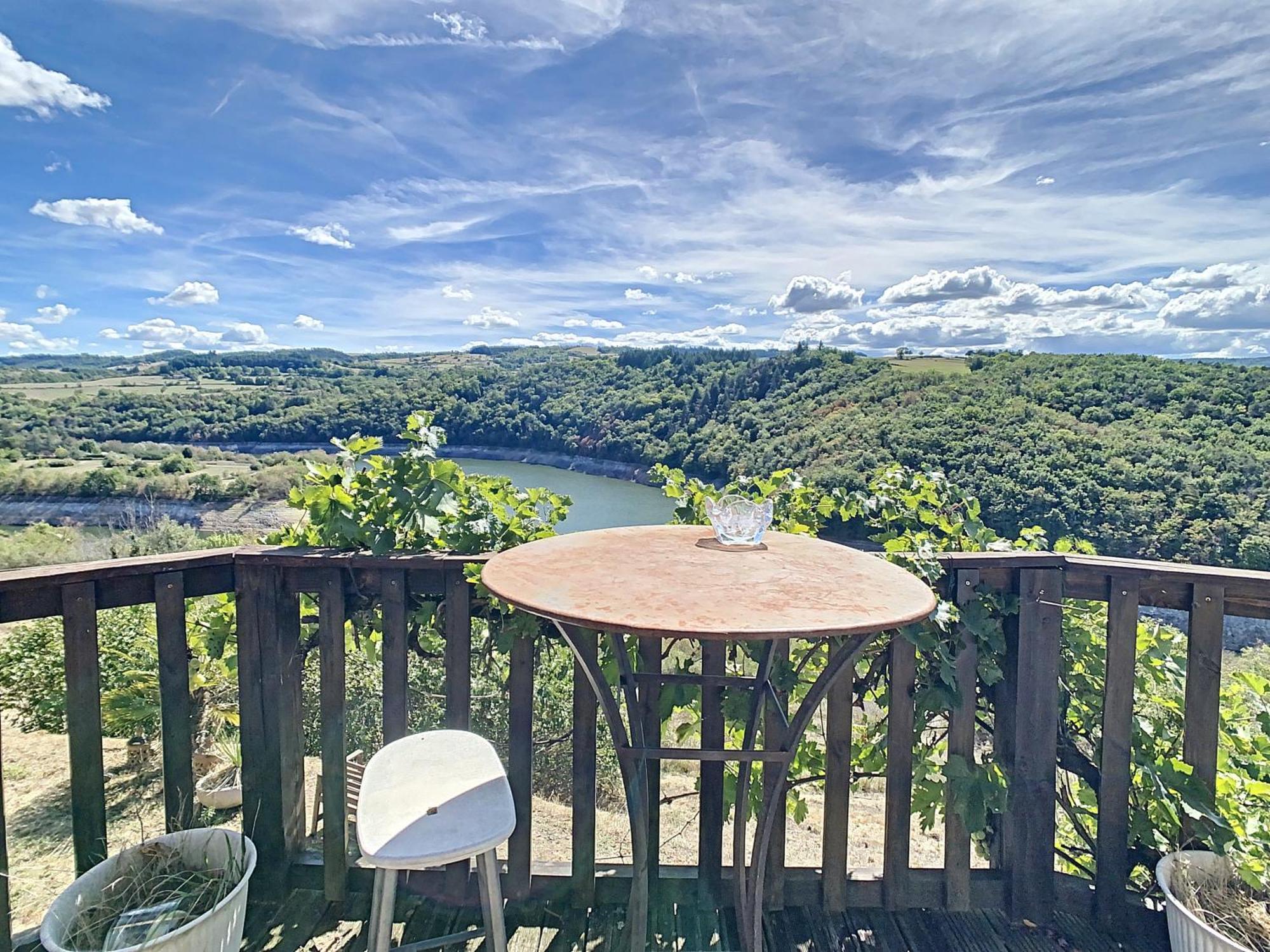 O Fil De L'Eau - Gite En Bord De Lac Saint-Jean-Saint-Maurice-sur-Loire Ngoại thất bức ảnh